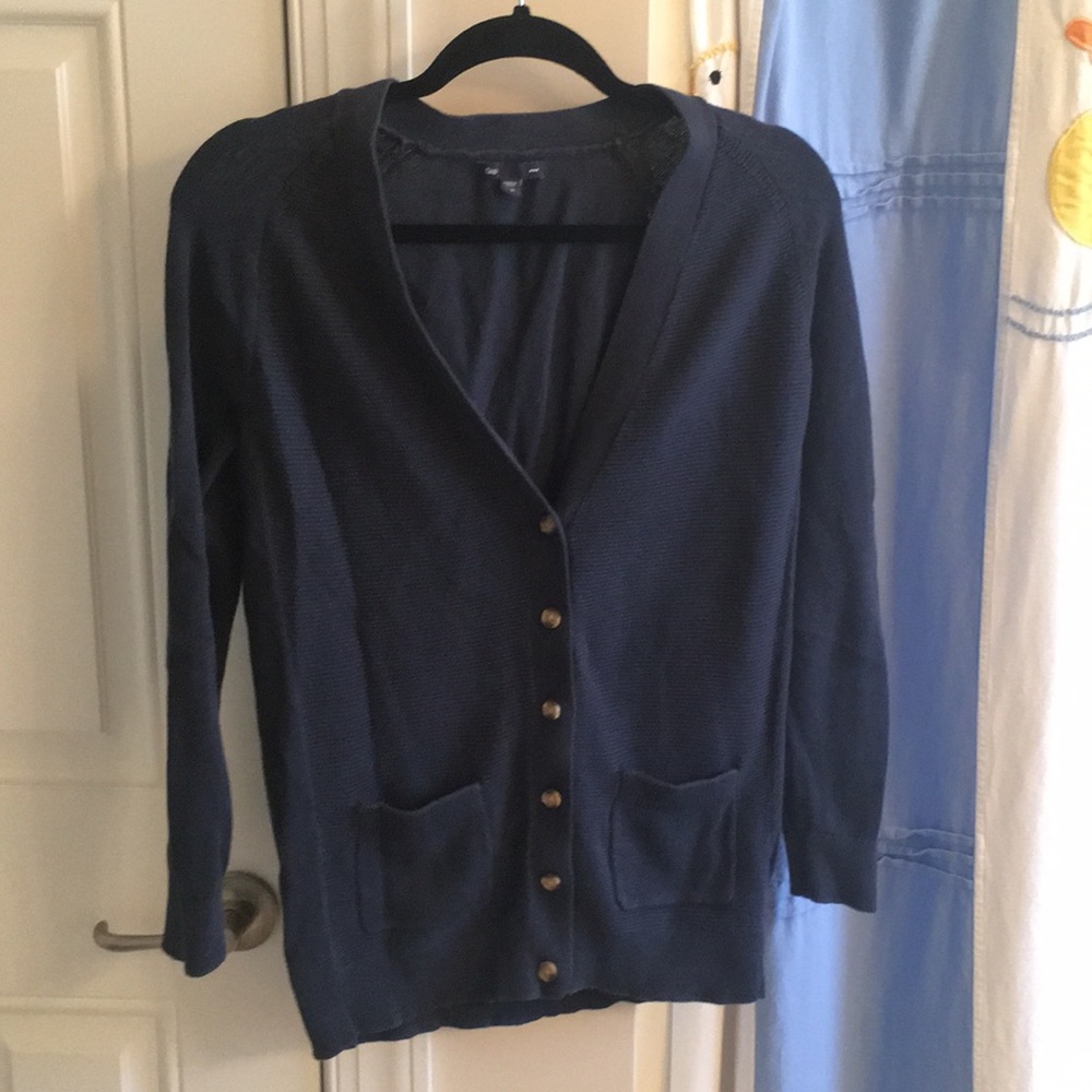 Gap Sweater